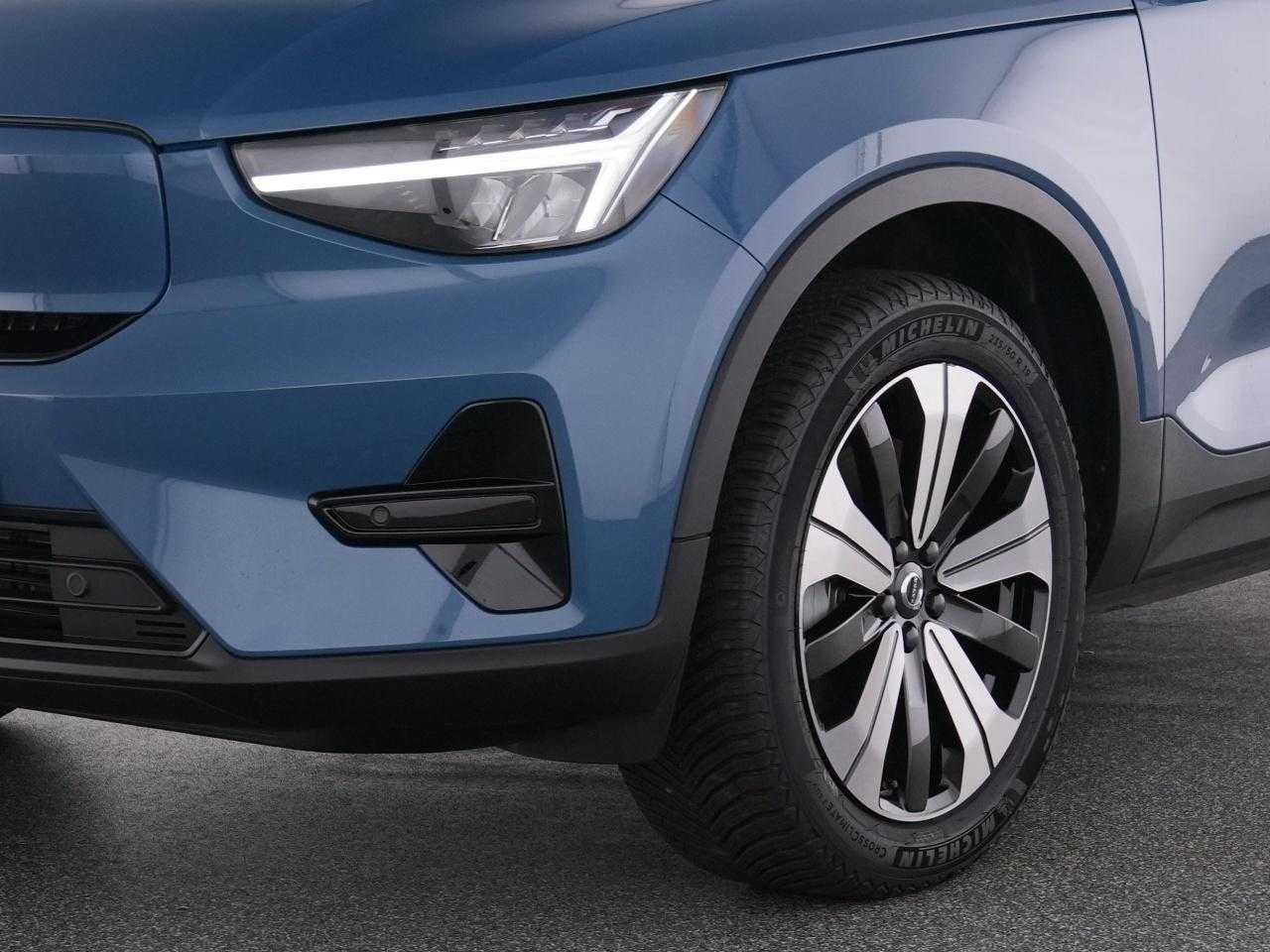 Volvo  XC 40