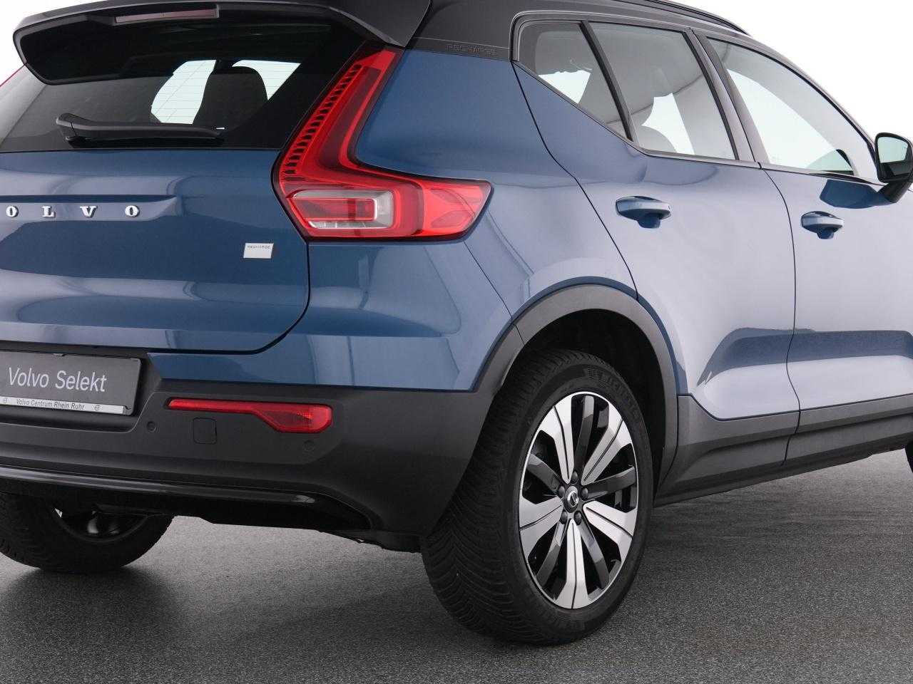 Volvo  XC 40