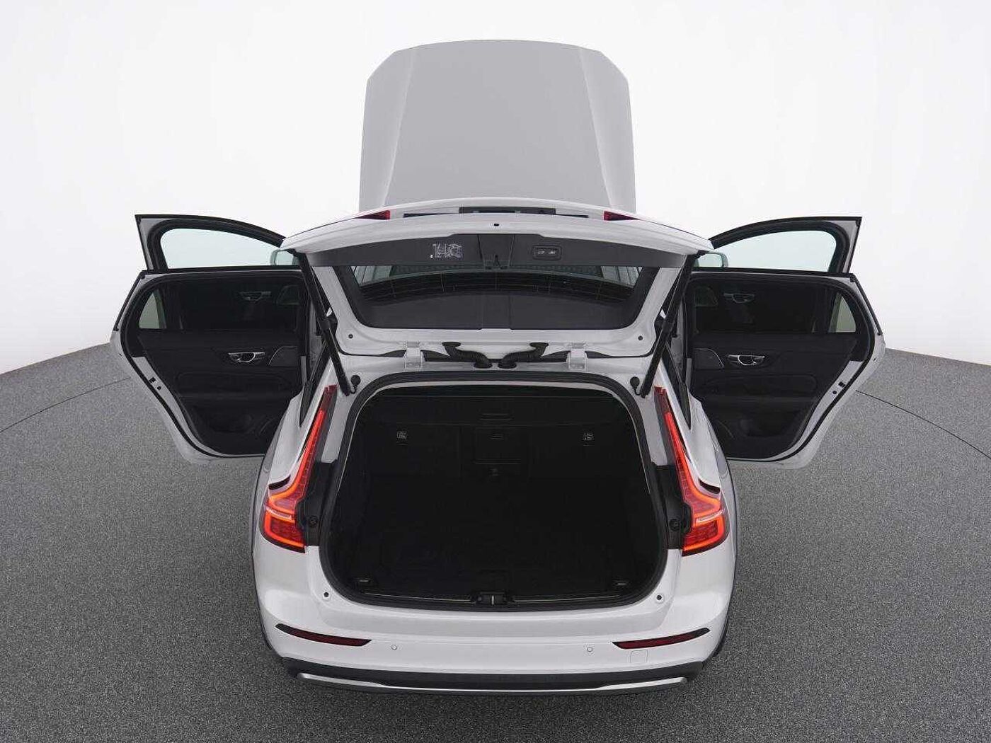 Volvo  CC