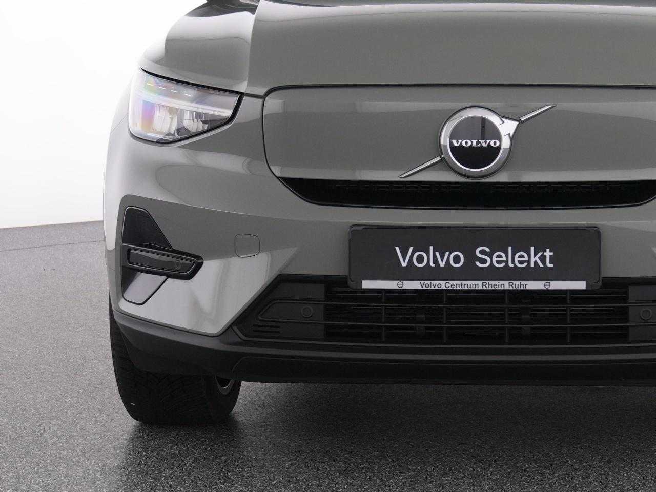 Volvo  XC 40