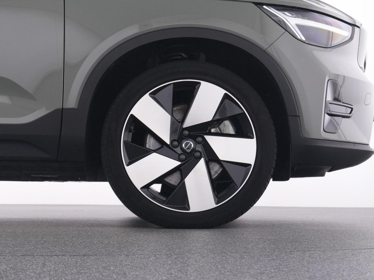 Volvo  XC 40