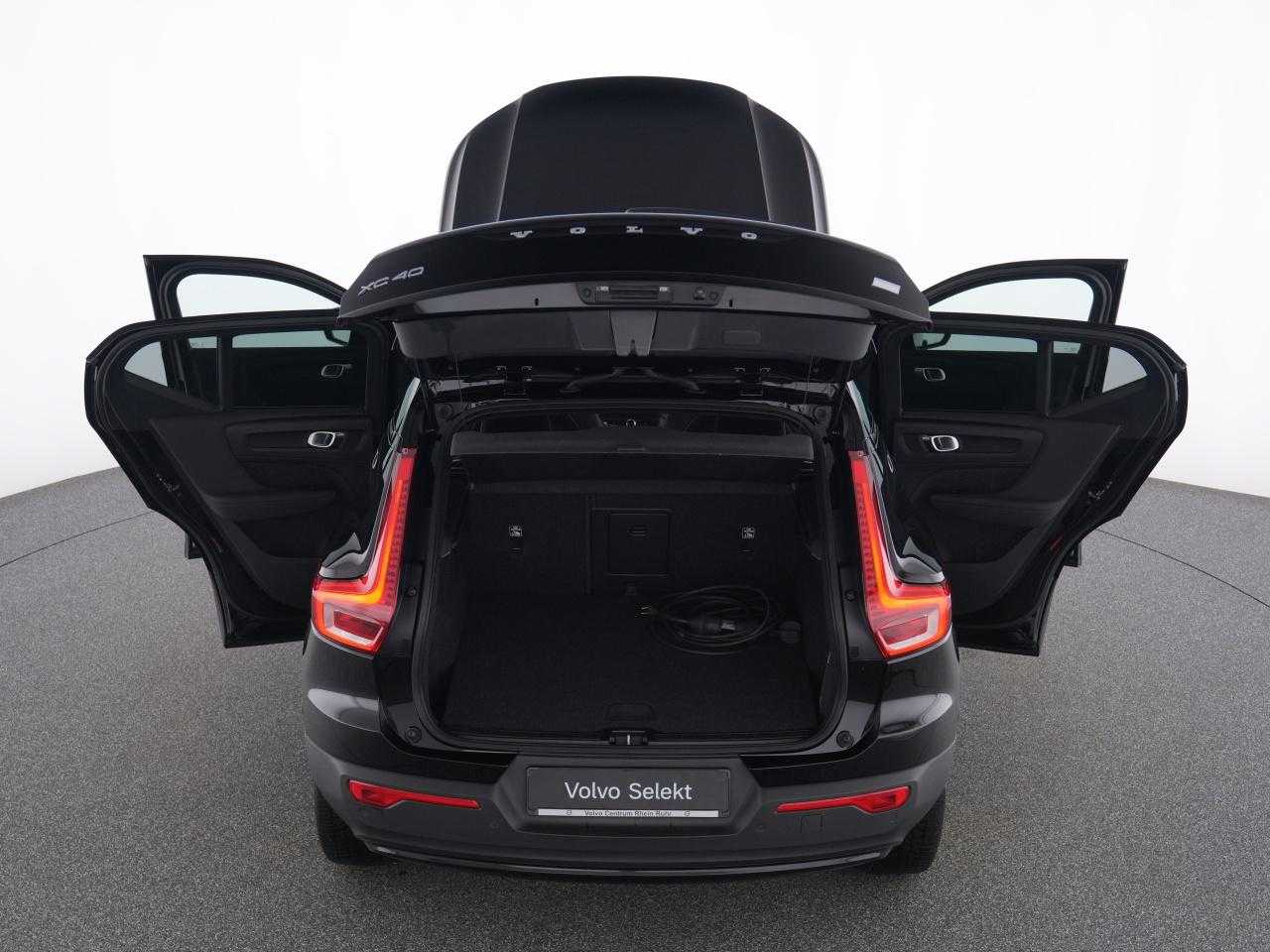 Volvo  XC 40