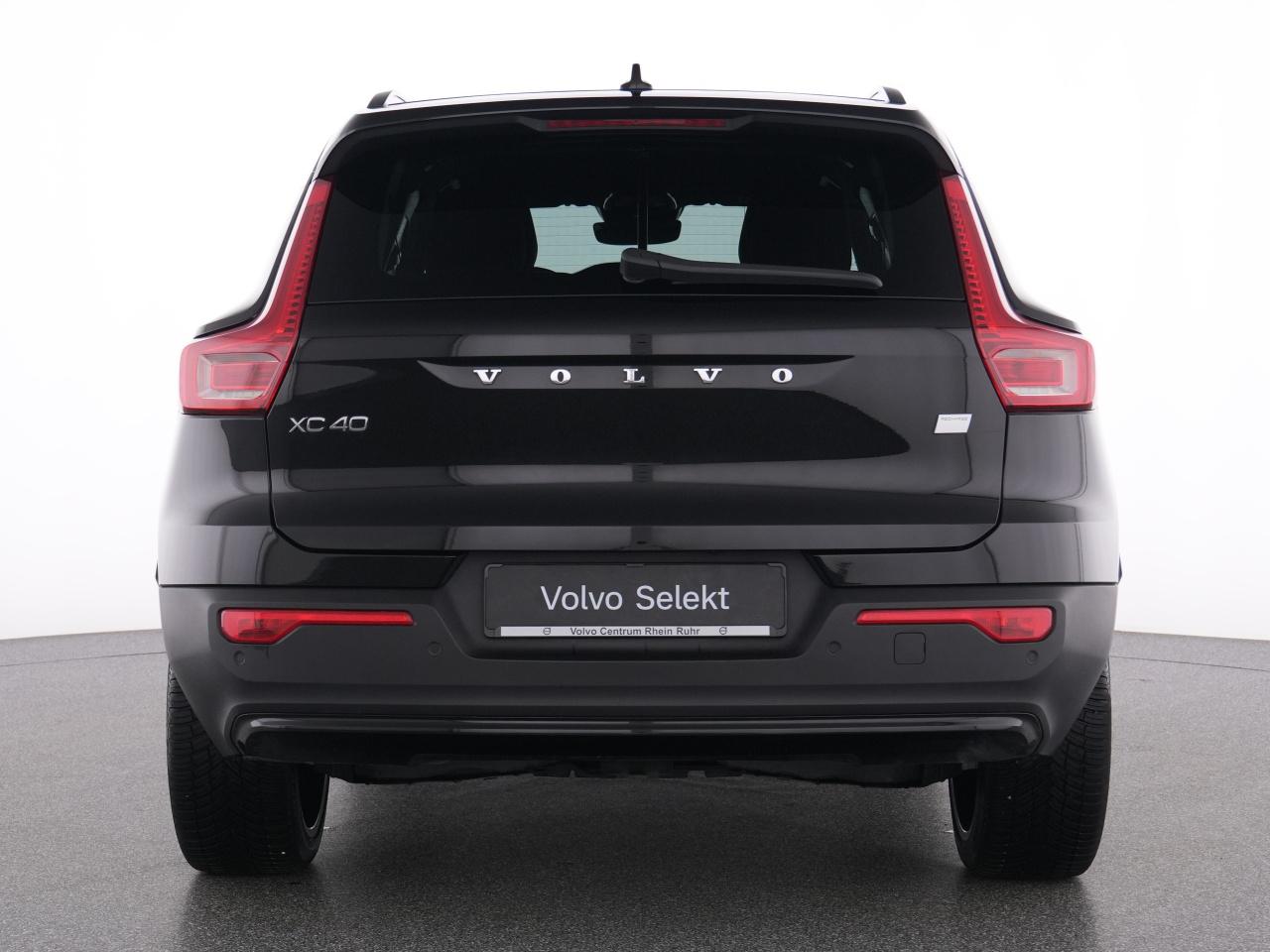 Volvo  XC 40