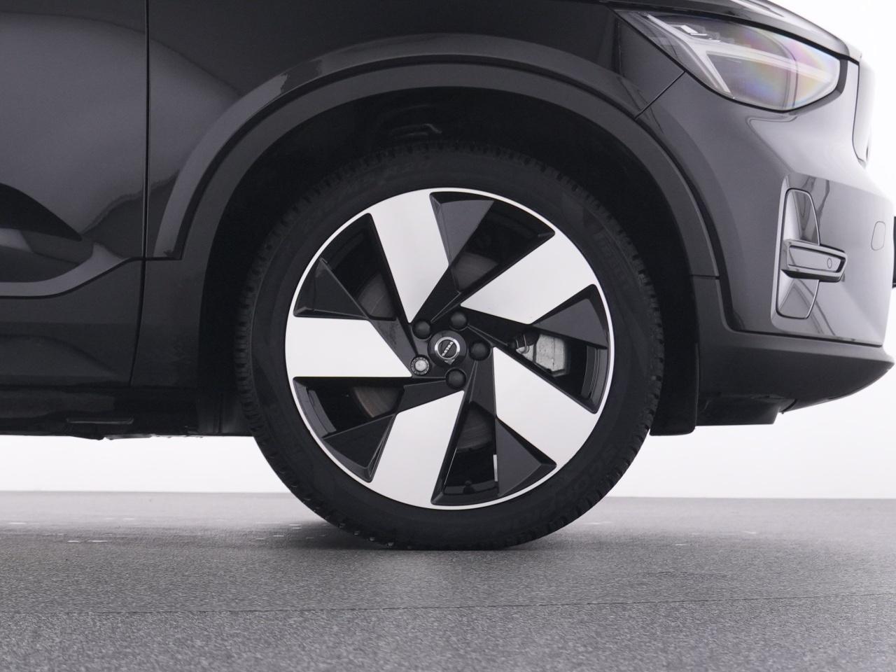 Volvo  XC 40