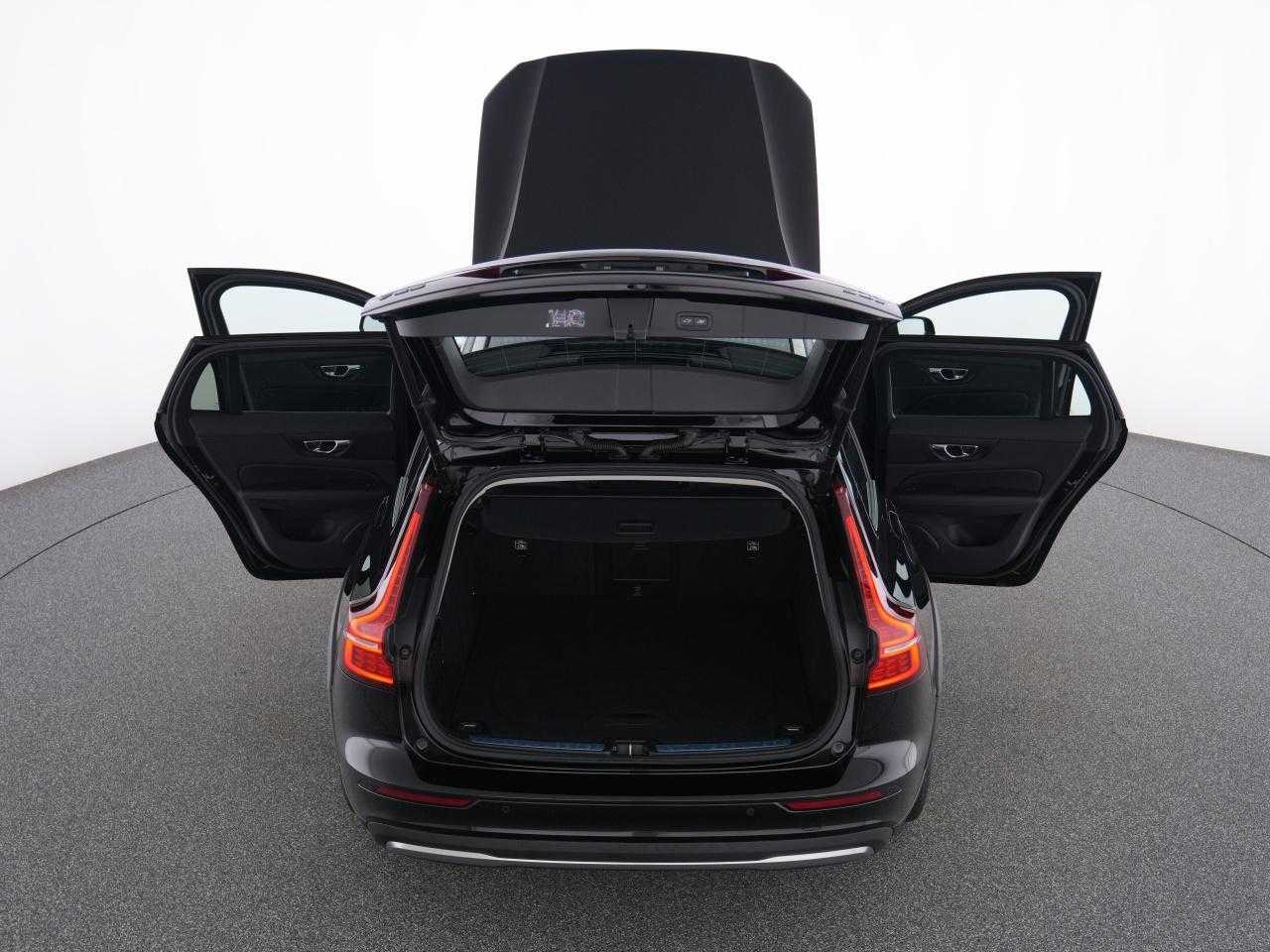 Volvo  CC
