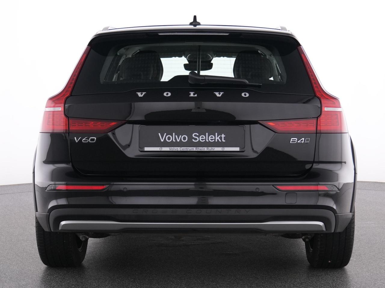 Volvo  CC