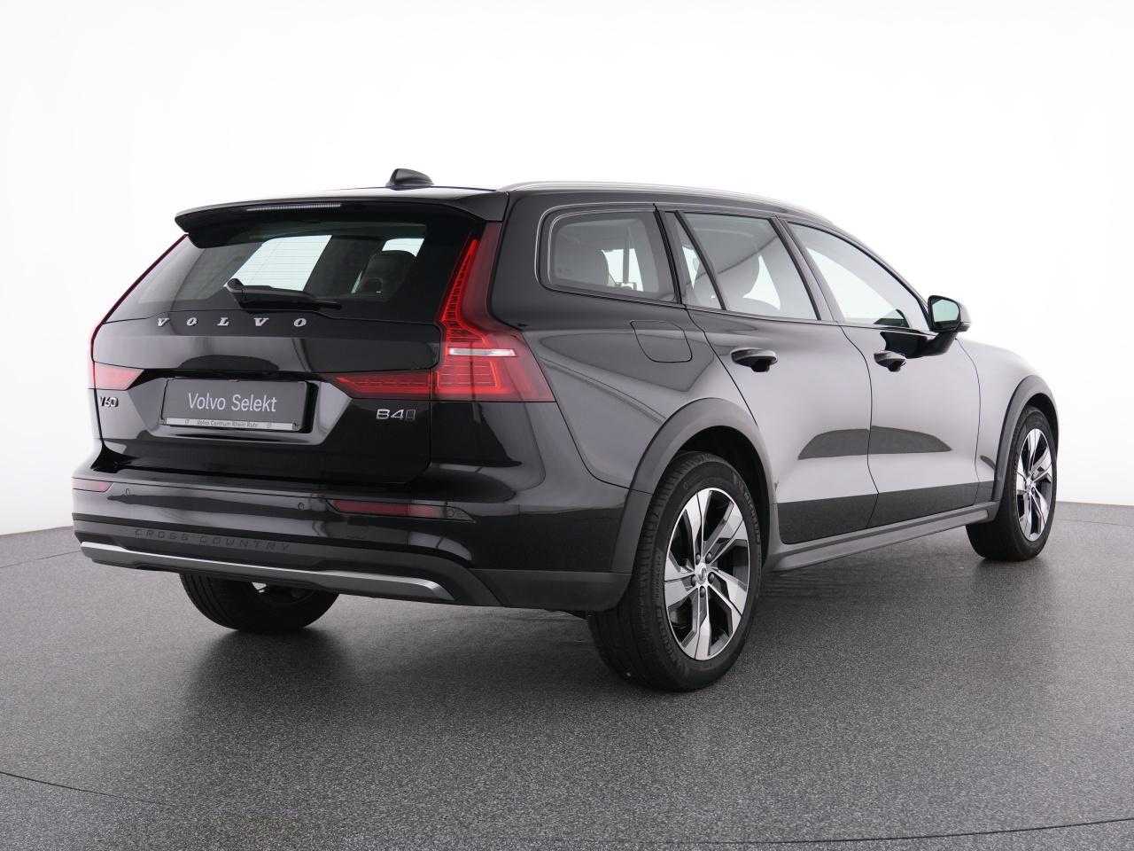 Volvo  CC