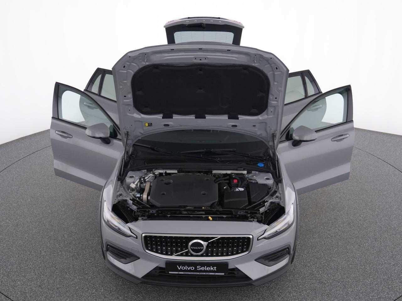 Volvo  CC