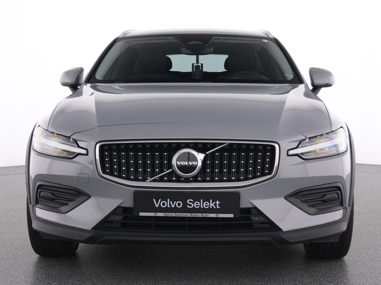Volvo  CC