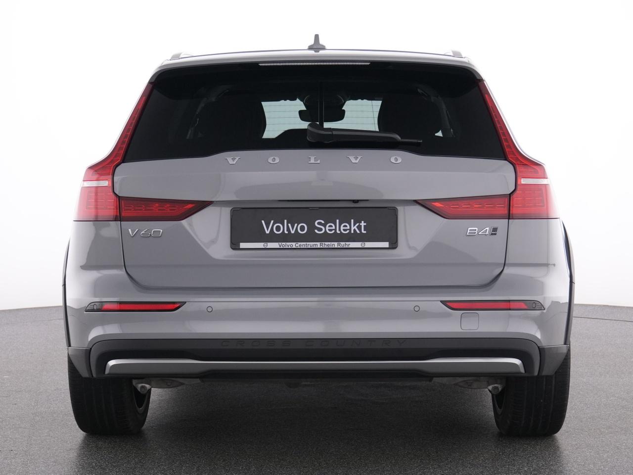 Volvo  CC