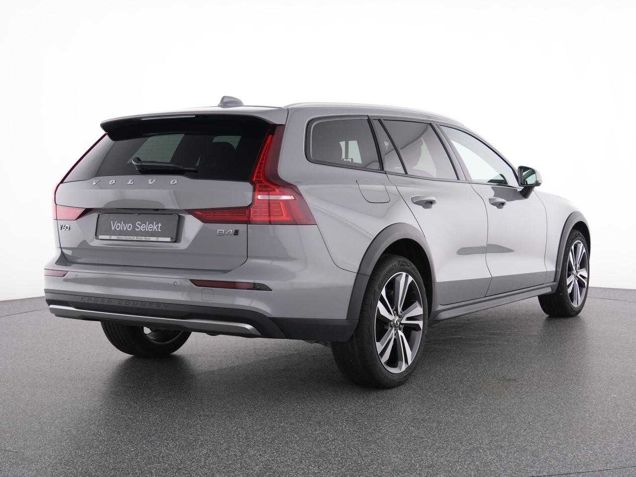 Volvo  CC