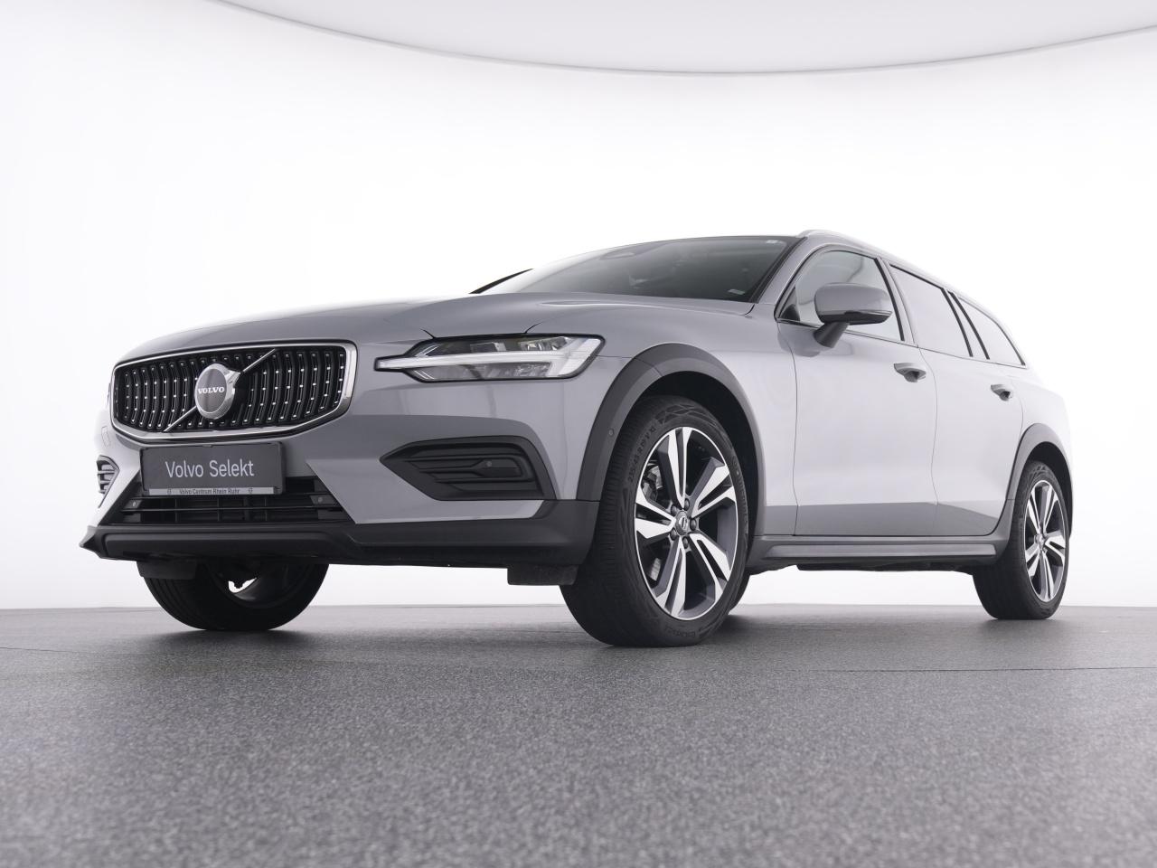 Volvo  CC