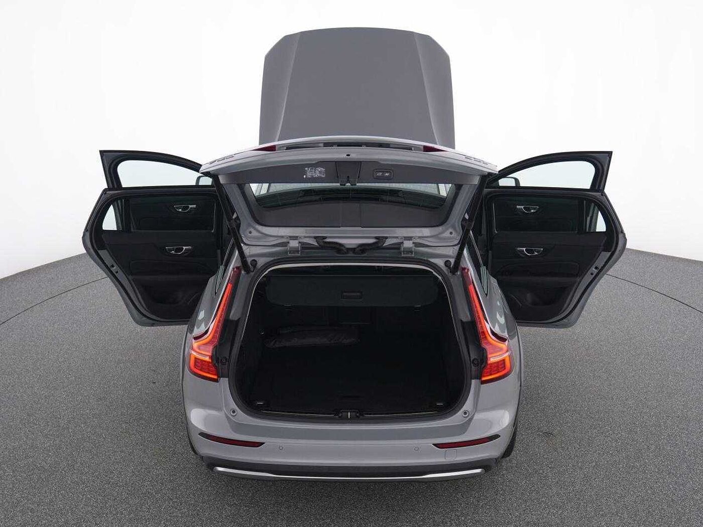 Volvo  CC