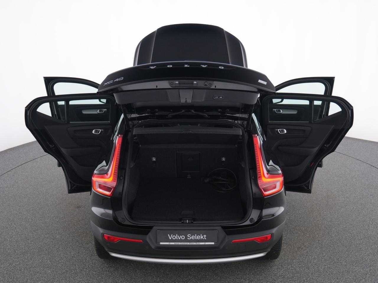 Volvo  XC 40
