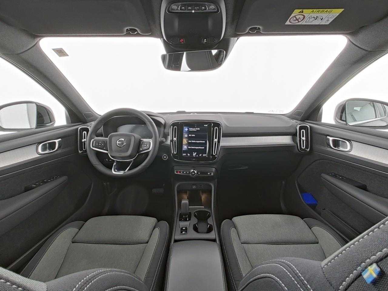 Volvo  XC 40