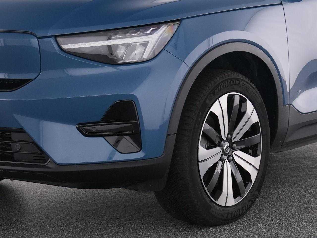 Volvo  XC 40