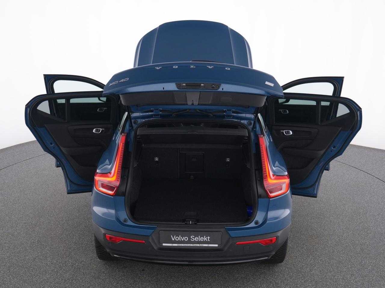 Volvo  XC 40