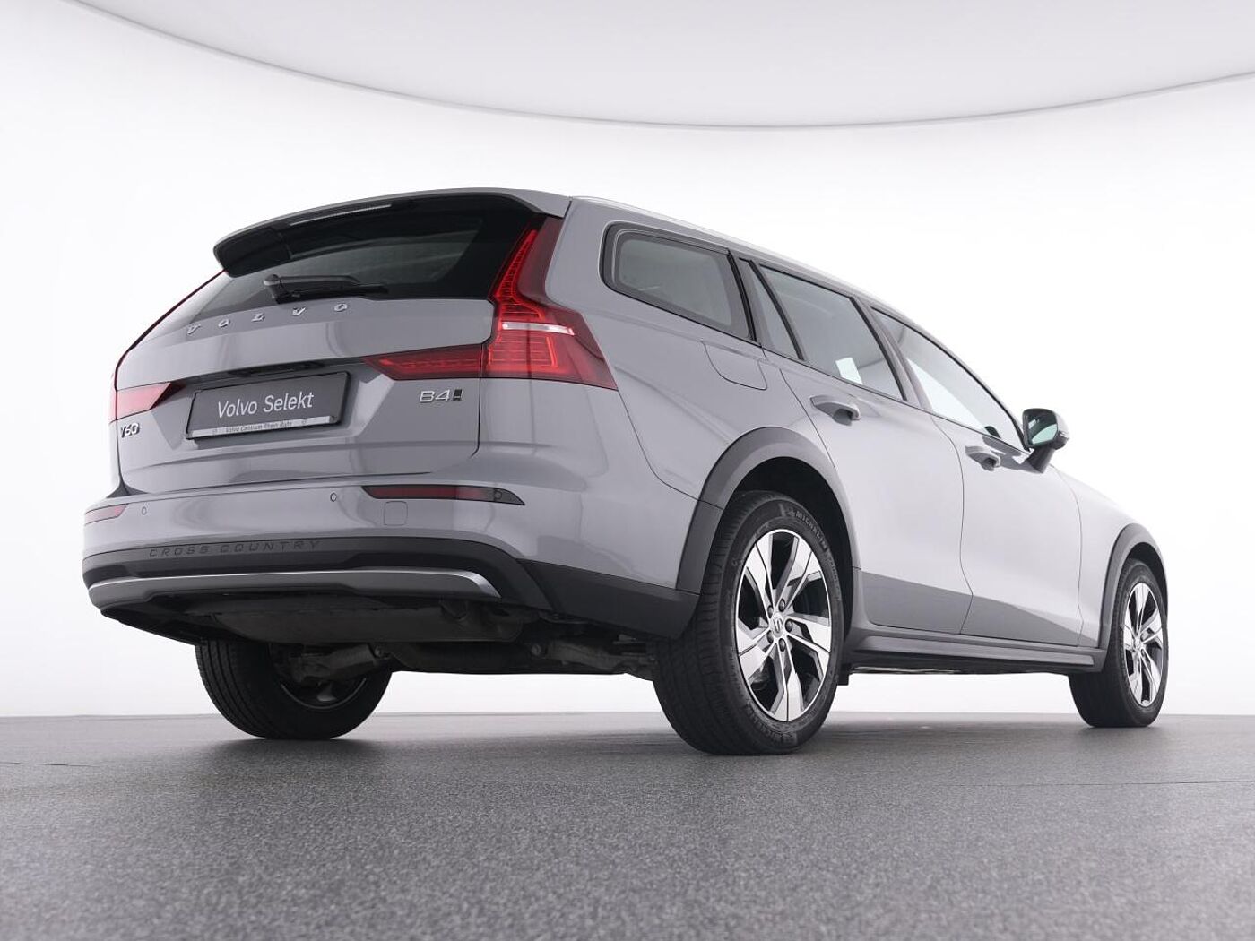Volvo  CC