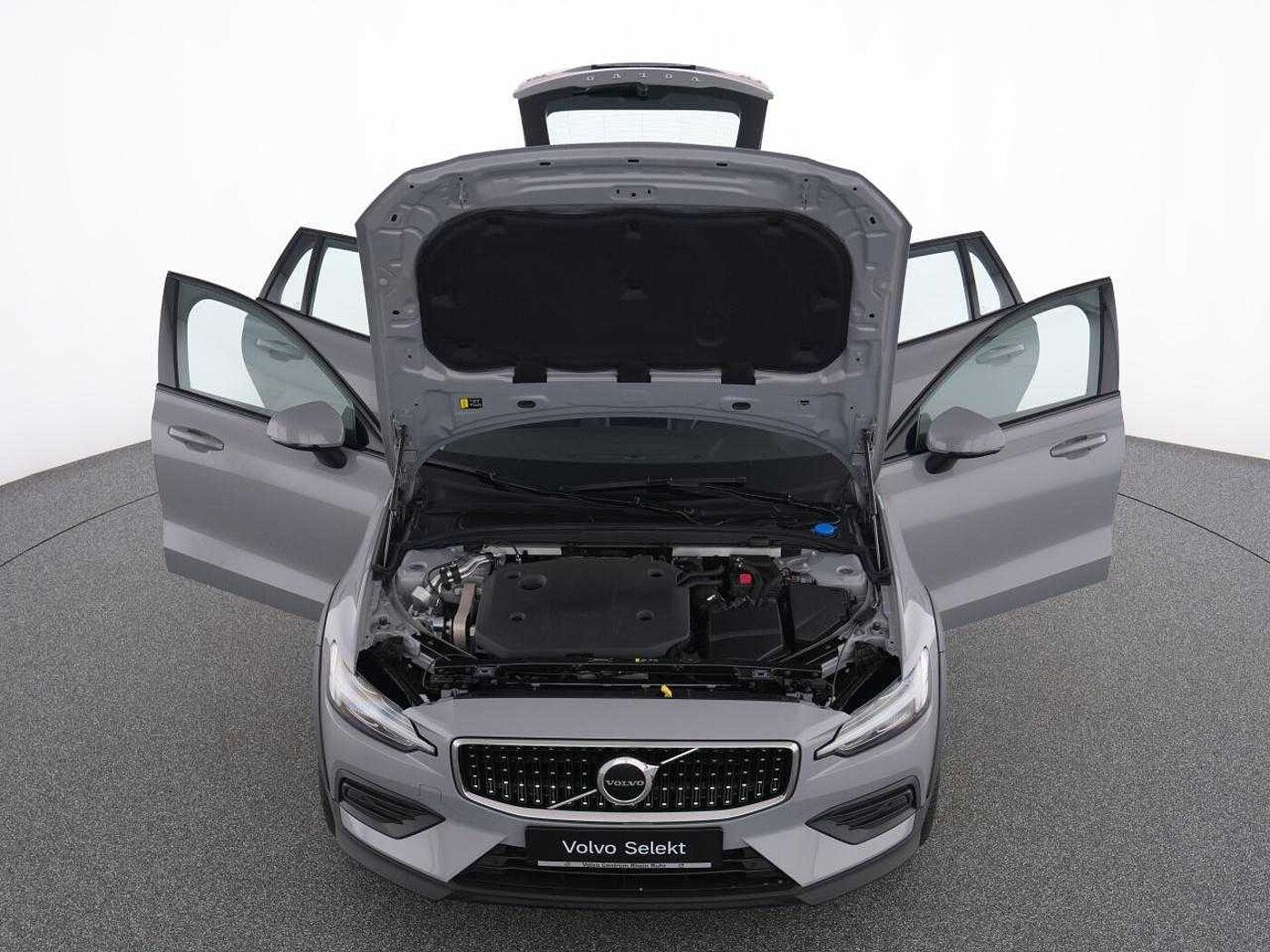 Volvo  CC