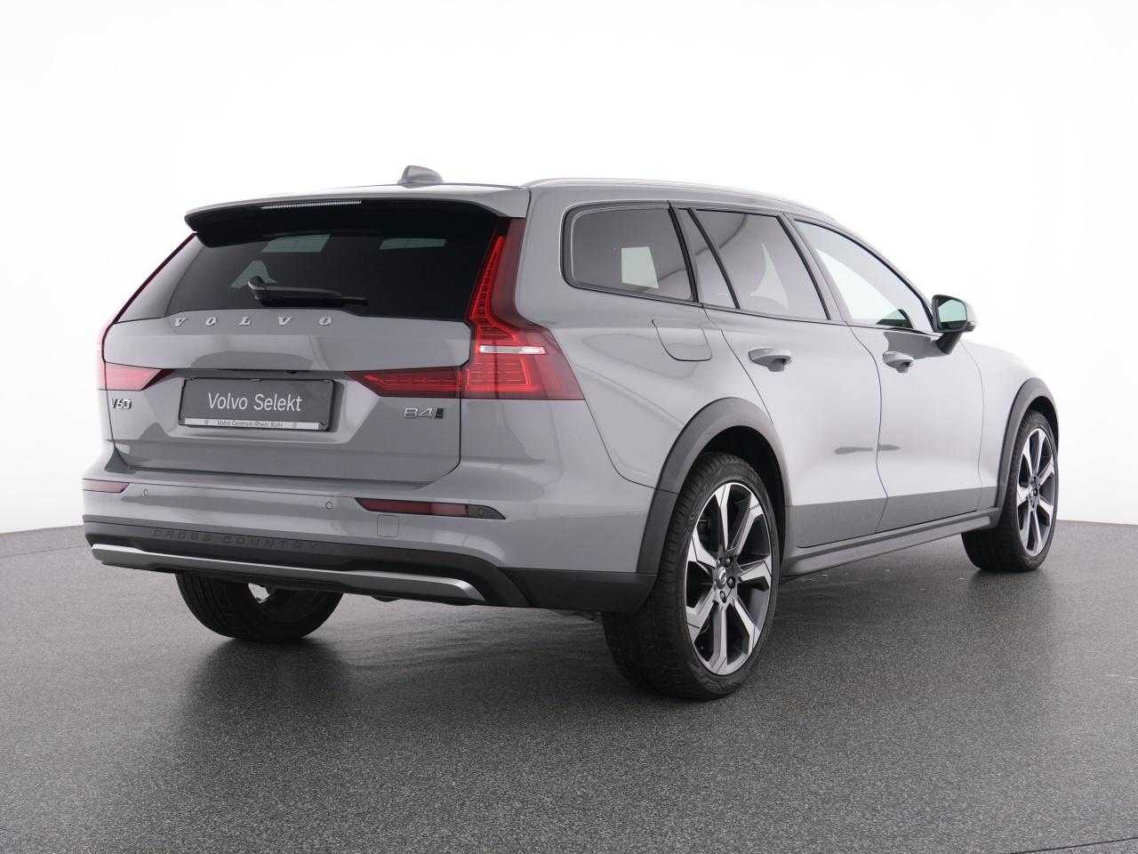 Volvo  CC