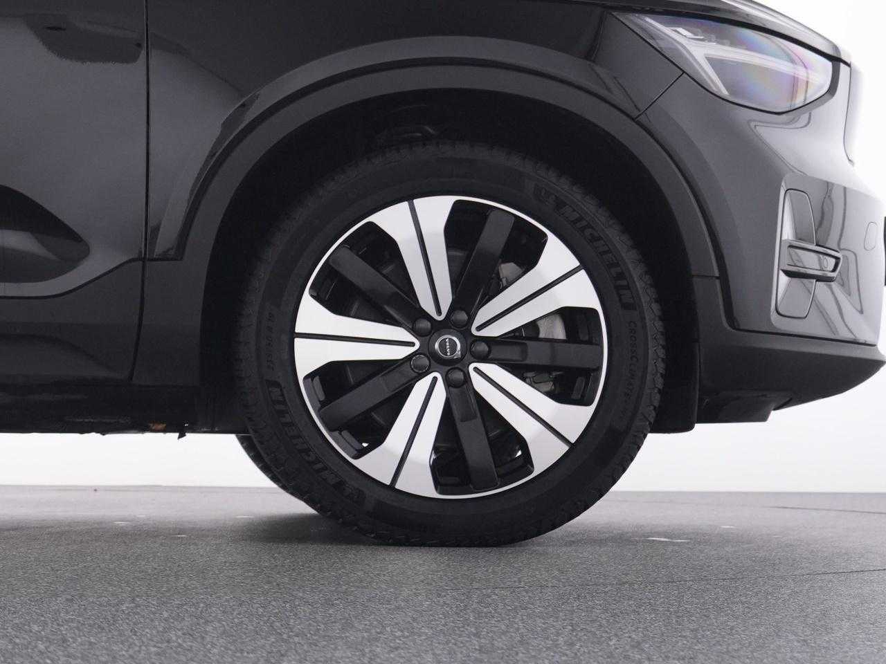 Volvo  XC 40