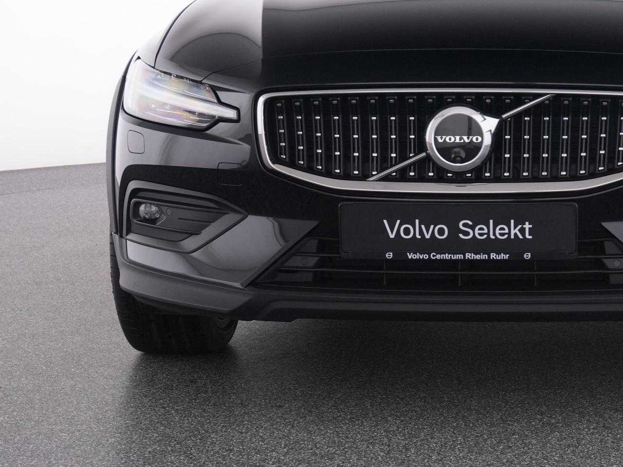 Volvo  CC