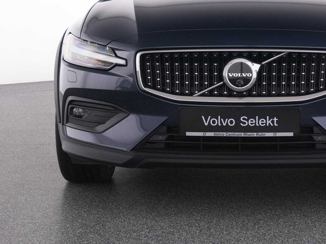 Volvo  CC