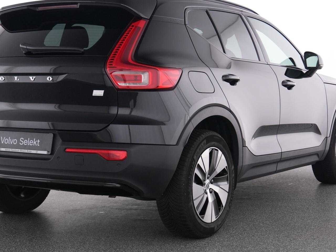 Volvo  XC 40