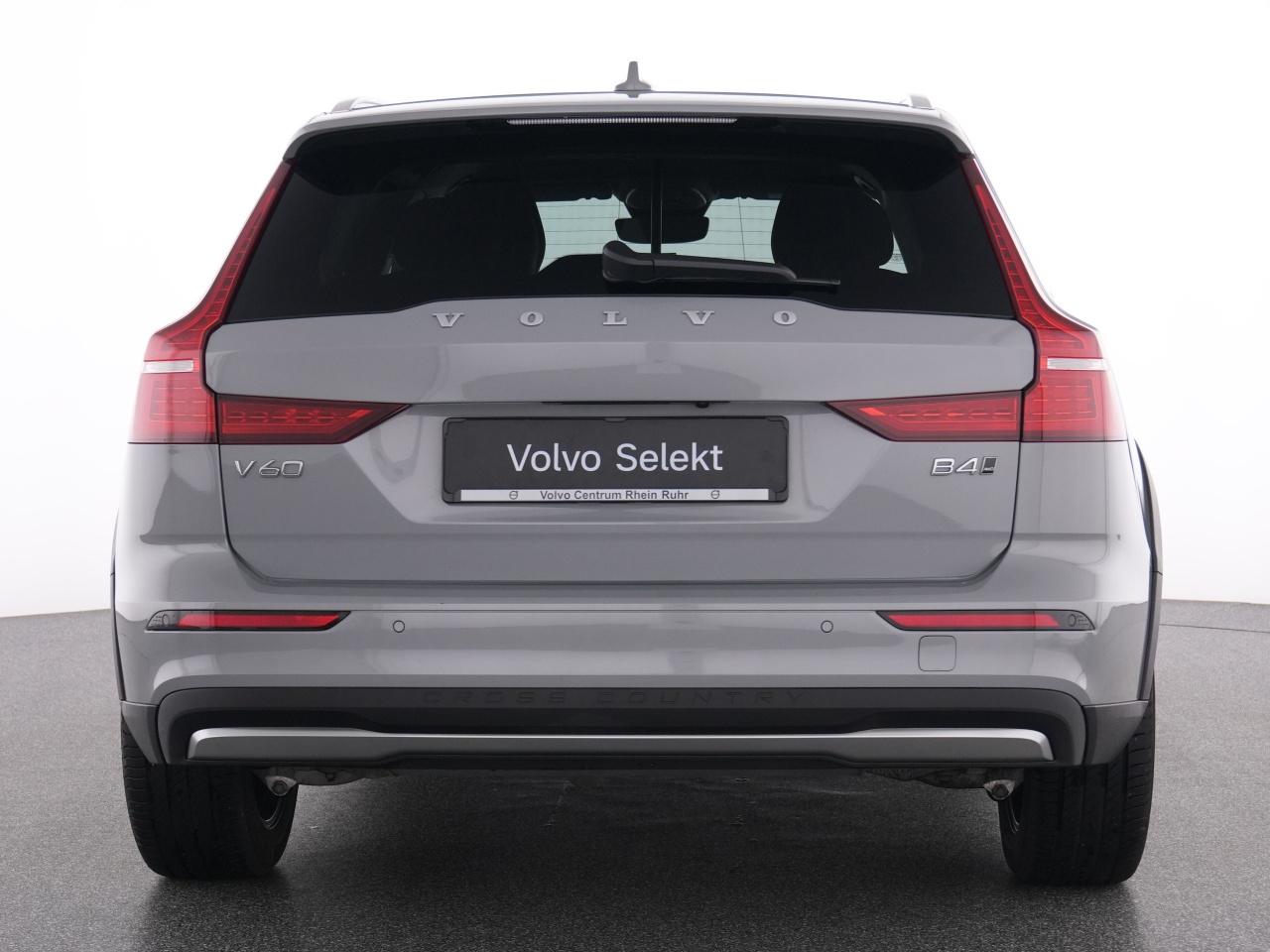 Volvo  CC