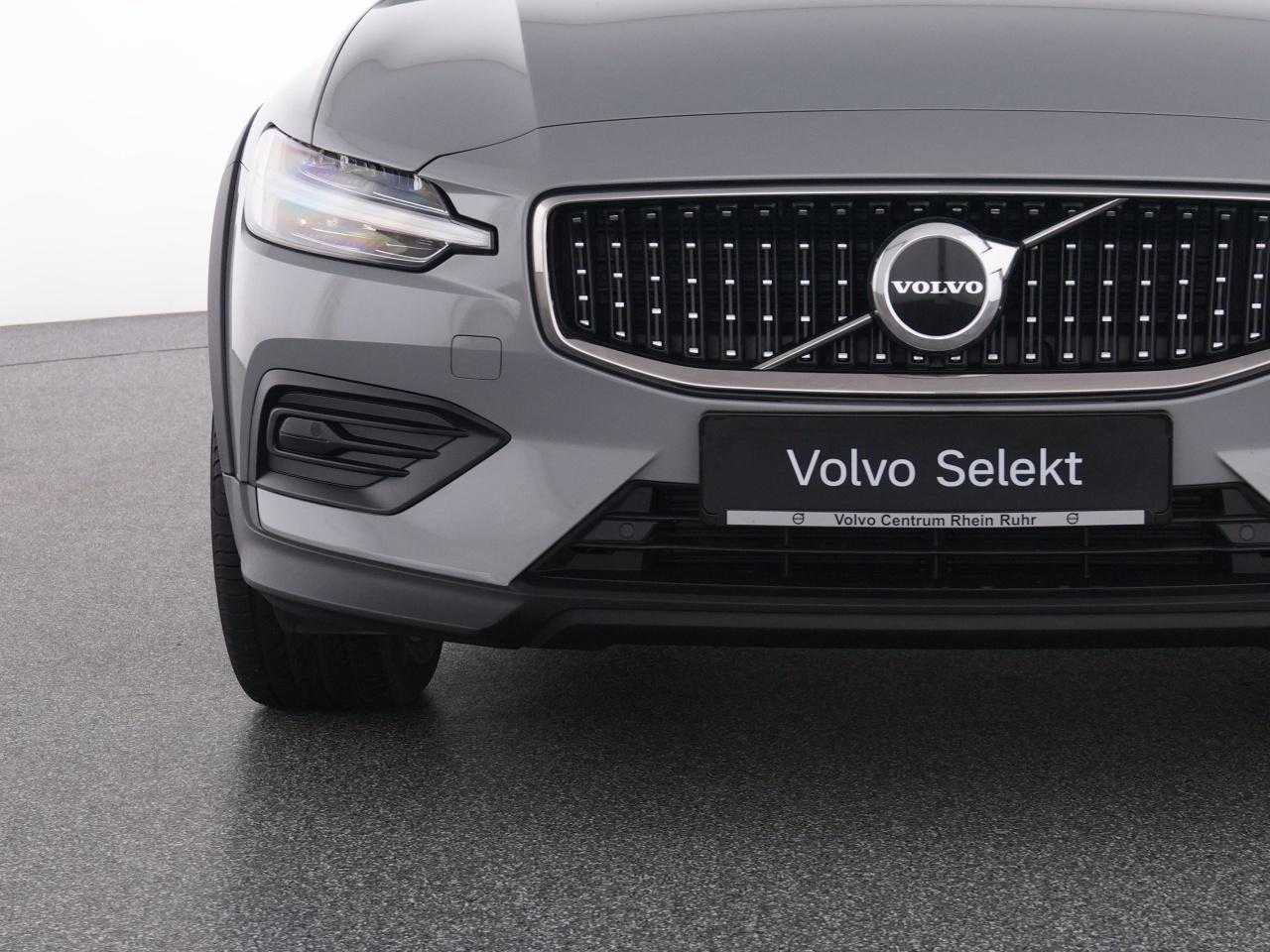 Volvo  CC