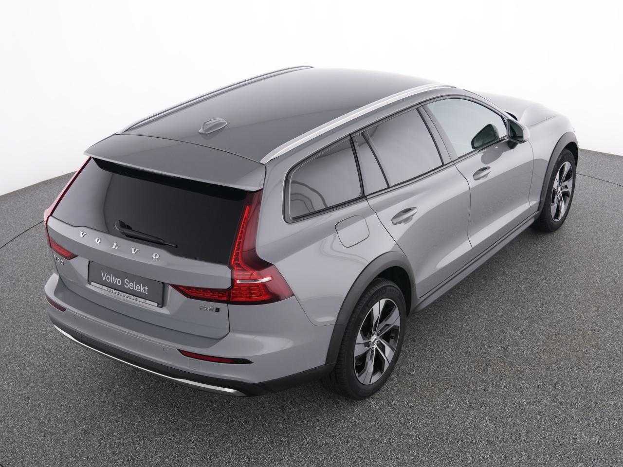 Volvo  CC