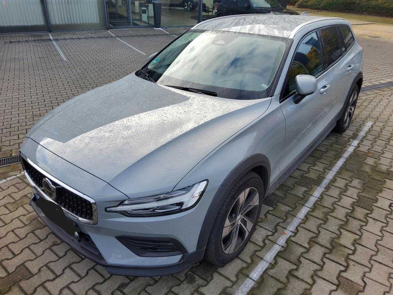 Volvo  CC