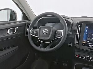 Volvo  XC 40