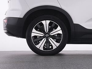 Volvo  XC 40