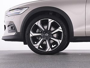 Volvo  CC