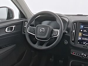 Volvo  XC 40