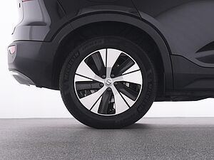 Volvo  XC 40