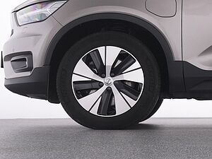 Volvo  XC 40