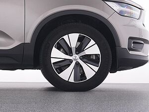 Volvo  XC 40