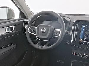 Volvo  XC 40