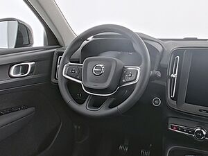 Volvo  XC 40