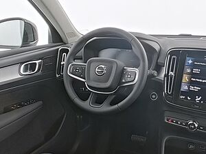 Volvo  XC 40