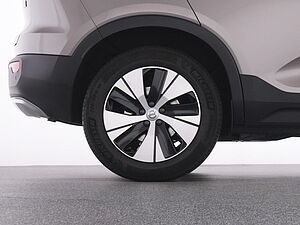 Volvo  XC 40