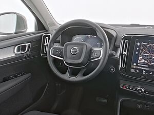 Volvo  XC 40