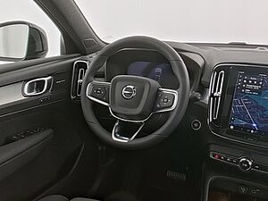 Volvo  XC 40