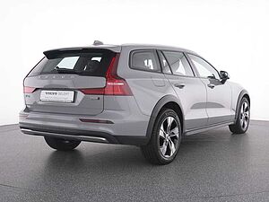 Volvo  V60 CC