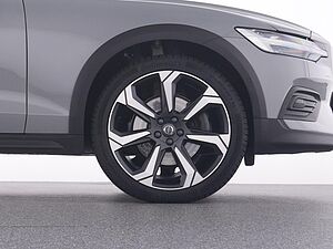 Volvo  CC
