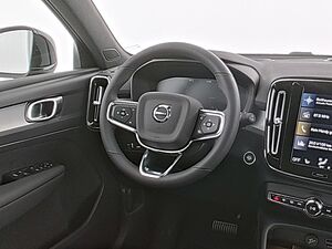 Volvo  XC 40