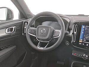 Volvo  XC 40