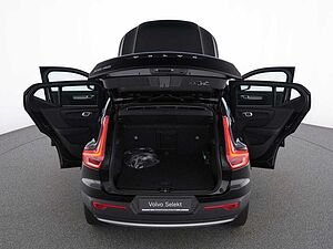Volvo  XC 40